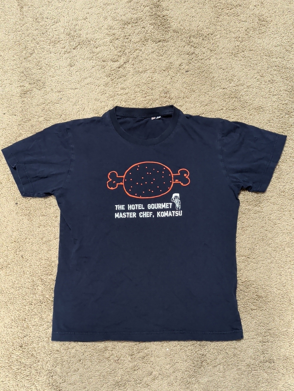 Uniqlo Navy Short Sleeve Tee with Red Graphic